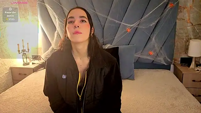 violett  golden online show from 10-14-25, 11:22