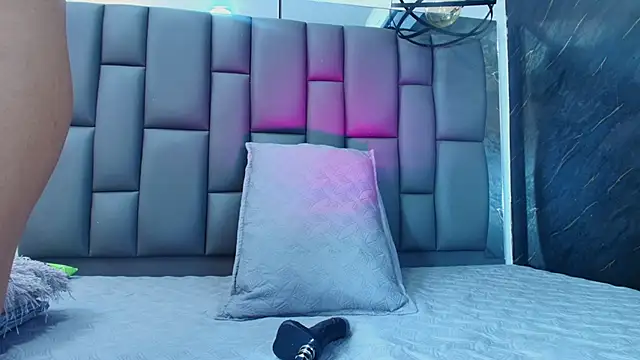 Roxana gomez online show from 01-10-26, 03:19