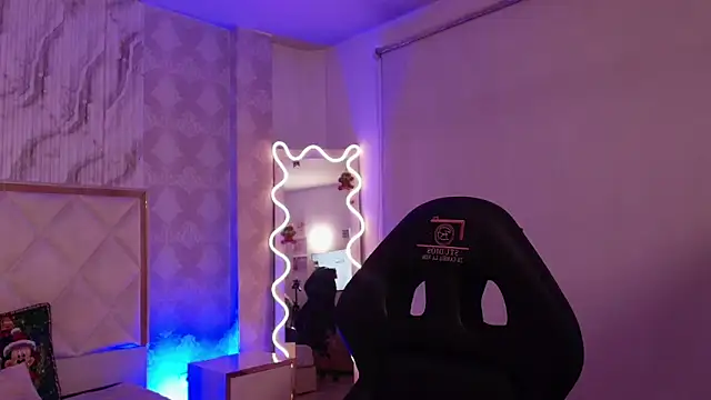 Naomy tay1 online show from 12-02-25, 03:12