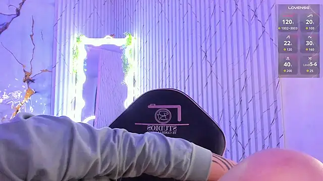 Naomy tay1 online show from 03-14-26, 02:28