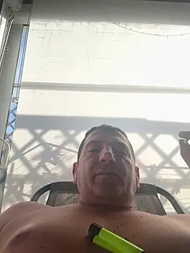 BULLBSX online show from 04-10-26, 03:39