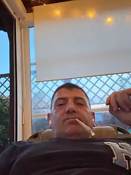 BULLBSX online show from 04-19-26, 06:10