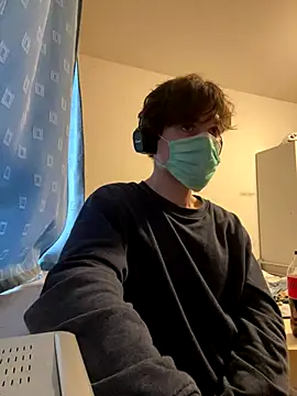 Snapshot of Imagerysin23 chatting on 09-18-25, 04:42 Imagerysin23 online show from 09-18-25, 04:42