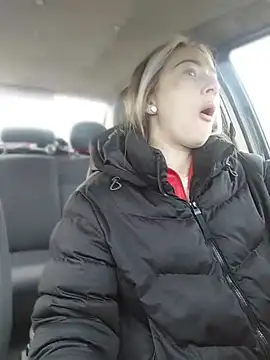 Reina Cummings online show from 03-21-26, 06:07