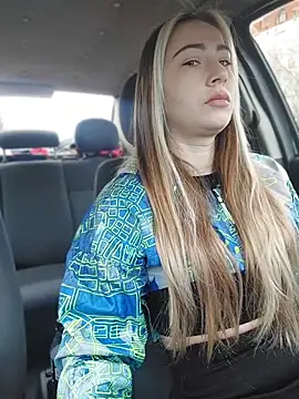 Reina Cummings online show from 03-26-26, 06:19