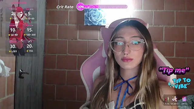 Snapshot of Andrea_camilaaa chatting on 12-05-25, 06:00 Andrea camilaaa online show from 12-05-25, 06:00