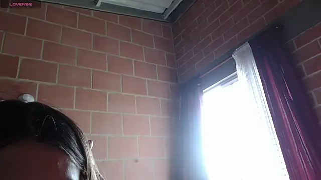 Snapshot of Andrea_camilaaa chatting on 12-16-25, 02:55 Andrea camilaaa online show from 12-16-25, 02:55