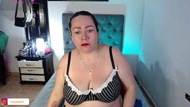 MaraDiaz11 online show from 05-05-26, 10:51