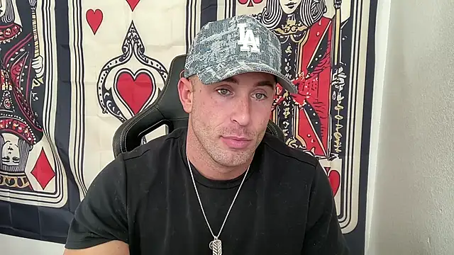 Snapshot of brettmycles28 chatting on 11-29-25, 05:05 brettmycles28 online show from 11-29-25, 05:05