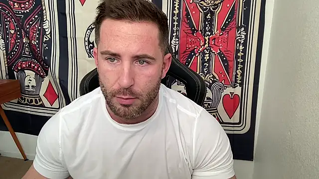 Snapshot of brettmycles28 chatting on 12-15-25, 05:39 brettmycles28 online show from 12-15-25, 05:39