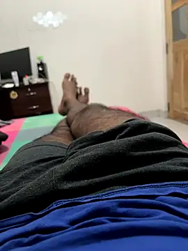 Snapshot of bigDick_000610 chatting on 09-09-25, 04:50 bigDick 000610 online show from 09-09-25, 04:50