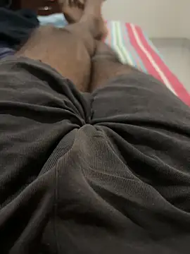 Snapshot of bigDick_000610 chatting on 10-24-25, 07:32 bigDick 000610 online show from 10-24-25, 07:32