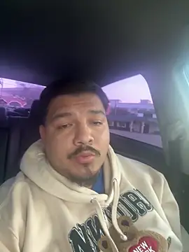 uli2bad online show from 12-22-25, 11:13