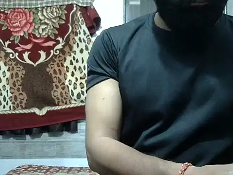 Snapshot of autophile-indian chatting on 10-09-25, 07:12 autophile-indian online show from 10-09-25, 07:12