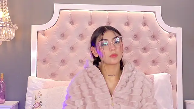 VioletBlaze online show from 11-10-25, 01:21