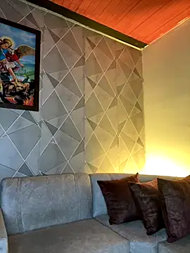 Alisse taylor2 online show from 11-18-25, 11:36