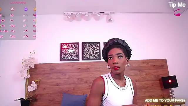 Snapshot of AlexandraCambell chatting on 03-19-26, 07:40 AlexandraCambell online show from 03-19-26, 07:40