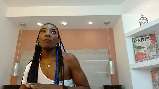 Snapshot of AlexandraCambell chatting on 04-28-26, 02:27 AlexandraCambell online show from 04-28-26, 02:27