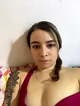 karla-thomsom10 online show from 12-02-25, 05:08