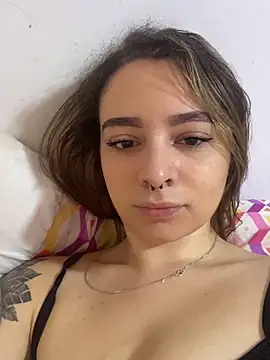 karla-thomsom10 online show from 12-22-25, 04:37