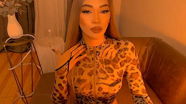 Snapshot of _Mia_Malkova_ chatting on 12-01-25, 01:27 Mia Malkova online show from 12-01-25, 01:27