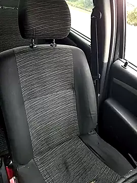 Snapshot of Blackaxes chatting on 01-09-26, 09:27 Blackaxes online show from 01-09-26, 09:27