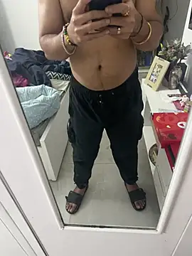 7 INCH MONSTER online show from 02-09-26, 07:23