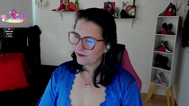 D Martii online show from 09-21-25, 11:34