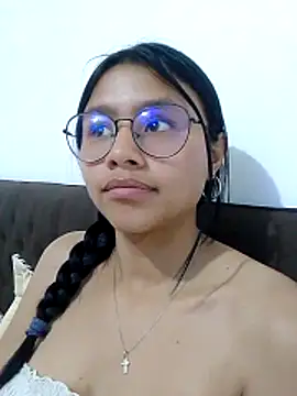 SofieLove 01 online show from 03-21-26, 08:19