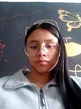 SofieLove 01 online show from 04-04-26, 08:06