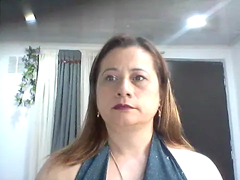 milagros latina75 online show from 10-28-25, 04:09