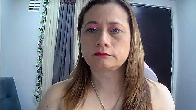 milagros latina75 online show from 11-14-25, 02:16