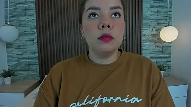 Snapshot of leilapons chatting on 09-22-25, 05:26 leilapons online show from 09-22-25, 05:26