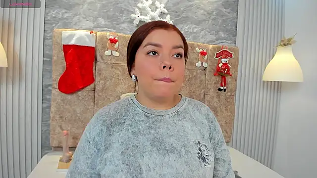 Snapshot of leilapons chatting on 12-19-25, 04:58 leilapons online show from 12-19-25, 04:58