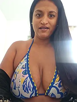 Snapshot of Busty_AriaX chatting on 10-15-25, 08:47 Busty AriaX online show from 10-15-25, 08:47