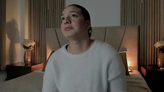Snapshot of Rachell_Jamess chatting on 09-15-25, 03:50 Rachell Jamess online show from 09-15-25, 03:50