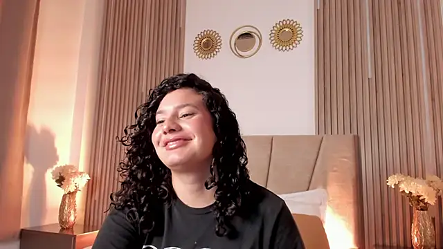Snapshot of Rachell_Jamess chatting on 10-16-25, 03:07 Rachell Jamess online show from 10-16-25, 03:07