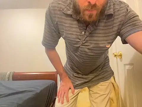 Snapshot of straightguy2233 chatting on 09-10-25, 12:21 straightguy2233 online show from 09-10-25, 12:21