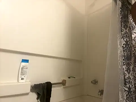 Snapshot of straightguy2233 chatting on 10-04-25, 03:15 straightguy2233 online show from 10-04-25, 03:15