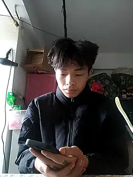 Snapshot of junjun1189 chatting on 10-25-25, 03:58 junjun1189 online show from 10-25-25, 03:58