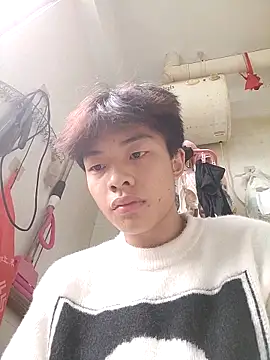 Snapshot of junjun1189 chatting on 11-17-25, 03:34 junjun1189 online show from 11-17-25, 03:34