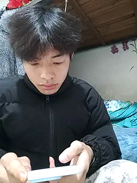 Snapshot of junjun1189 chatting on 11-19-25, 12:21 junjun1189 online show from 11-19-25, 12:21