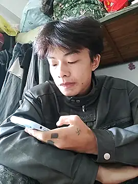 Snapshot of junjun1189 chatting on 11-22-25, 03:38 junjun1189 online show from 11-22-25, 03:38