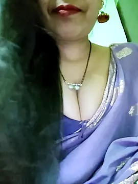 Snapshot of Sofia-ex chatting on 12-18-25, 06:08 Sofia-ex online show from 12-18-25, 06:08