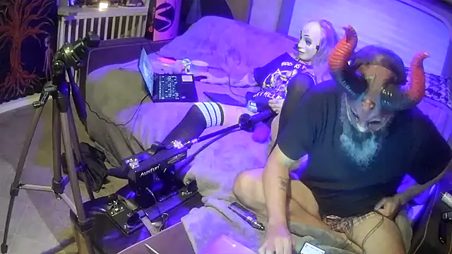 Snapshot of jamiezlilith chatting on 10-02-25, 12:28 jamiezlilith online show from 10-02-25, 12:28