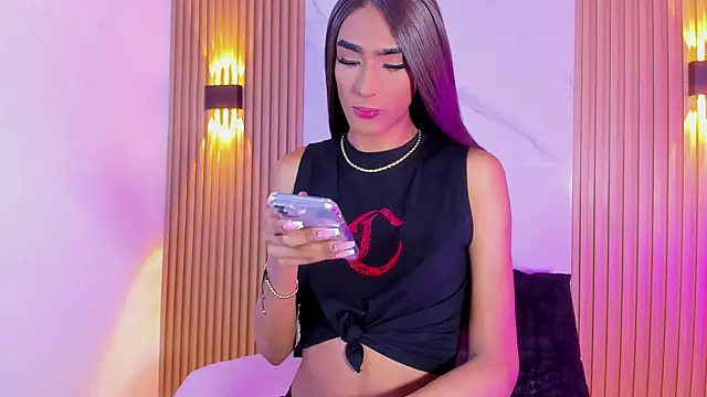 imtammy lynn  online show from 02-04-26, 12:00