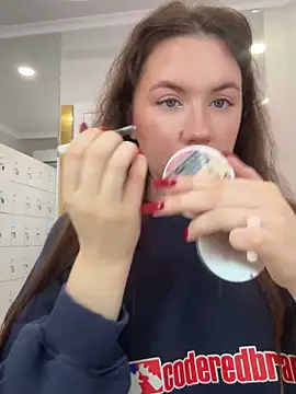 Snapshot of MeganStrain chatting on 09-11-25, 03:17 MeganStrain online show from 09-11-25, 03:17