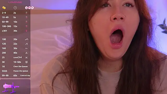 Snapshot of MeganStrain chatting on 11-08-25, 03:07 MeganStrain online show from 11-08-25, 03:07