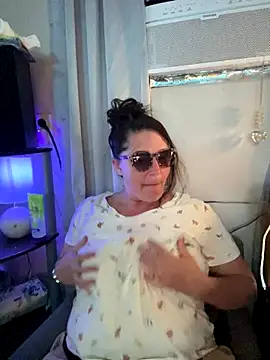 petalsexy online show from 10-25-25, 01:57