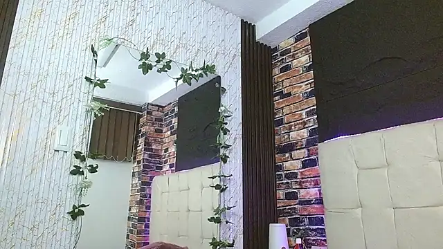 malenahot303av online show from 10-02-25, 03:57